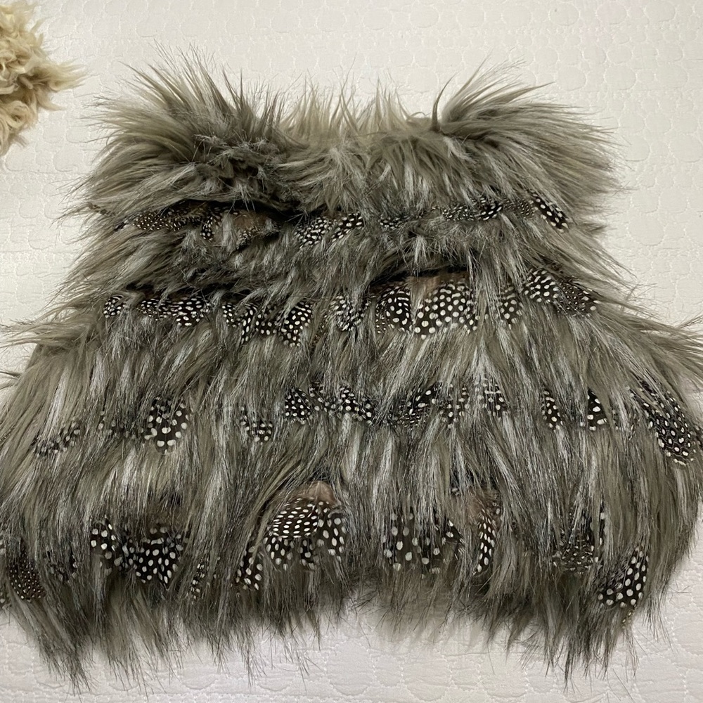Vest - Picture 2 of 2